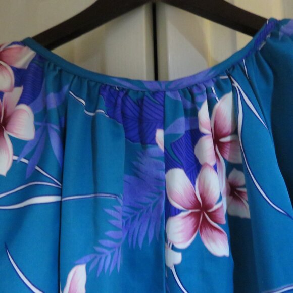 Hilo Hattie Blue Floral Dress - Picture 11 of 16